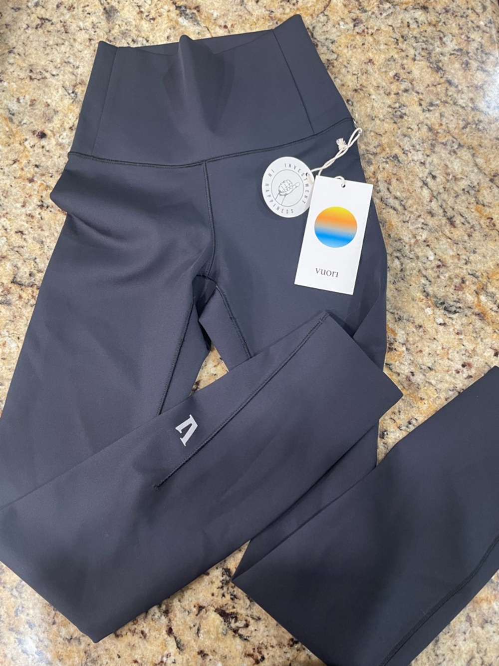 🚫🚫SOLD🚫🚫 NWT Authentic Vuori Brand Evolve Black Leggings